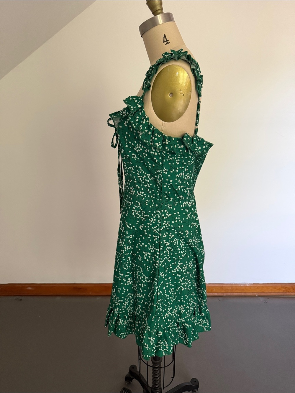 Green Ruffle Strap Sundress - Picture 4 of 7